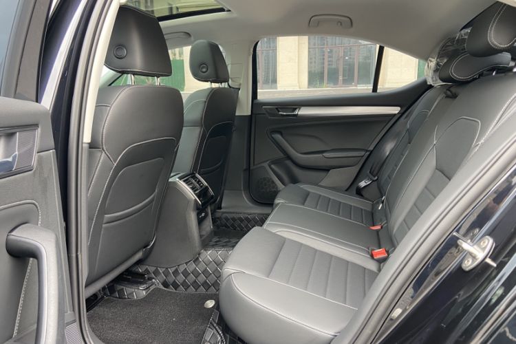 Used Skoda Superb 2024 TSI280 DSG Luxury Edition Interior 6
