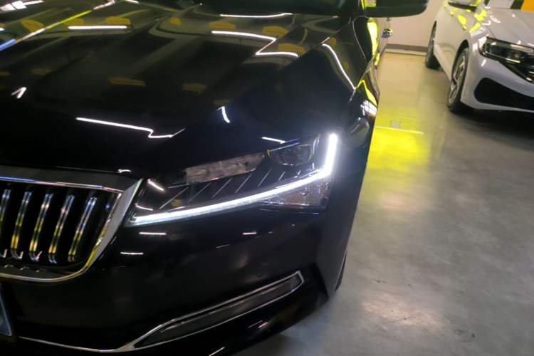 Used Skoda Superb 2024 TSI280 DSG Luxury Edition Left Front Headlight
