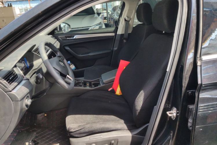 Used Skoda Superb 2024 TSI280 DSG Luxury Edition Left Front Seat