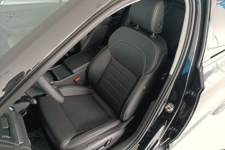 Used Skoda Superb 2024 TSI280 DSG Luxury Edition Left Front Seat