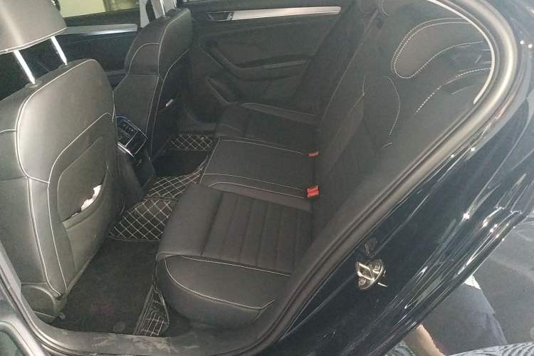 Used Skoda Superb 2024 TSI280 DSG Luxury Edition Left Rear Seat