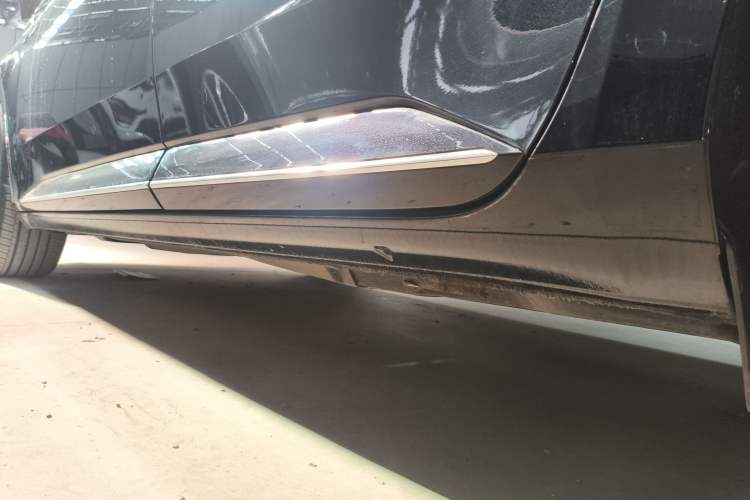 Used Skoda Superb 2024 TSI280 DSG Luxury Edition Left Side Sill