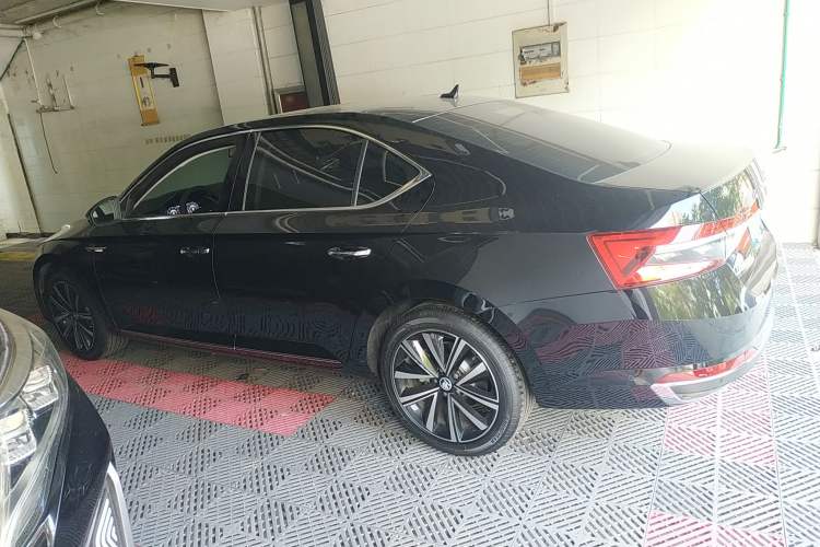 Used Skoda Superb 2024 TSI280 DSG Luxury Edition Left Side