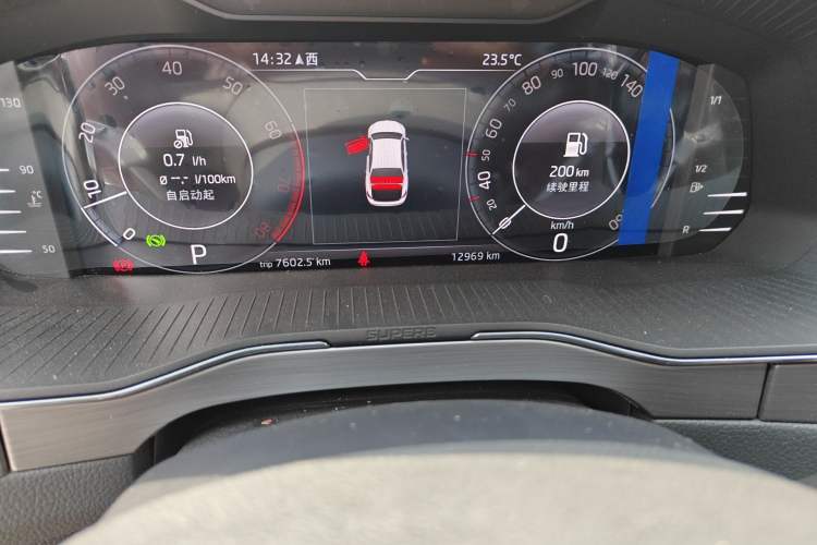 Used Skoda Superb 2024 TSI280 DSG Luxury Edition Odometer Close Up