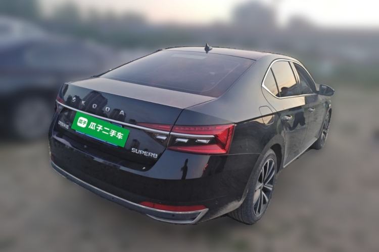Used Skoda Superb 2024 TSI280 DSG Luxury Edition Rear Right 45 Deg