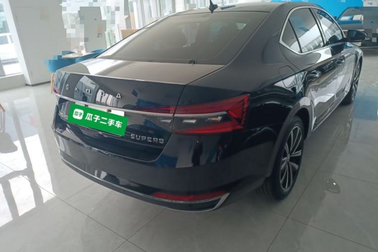 Used Skoda Superb 2024 TSI280 DSG Luxury Edition Rear Right 45 Deg