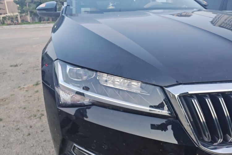 Used Skoda Superb 2024 TSI280 DSG Luxury Edition Right Front Headlight