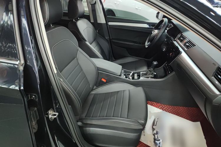 Used Skoda Superb 2024 TSI280 DSG Luxury Edition Right Front Seat