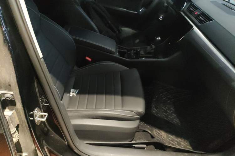 Used Skoda Superb 2024 TSI280 DSG Luxury Edition Right Front Seat