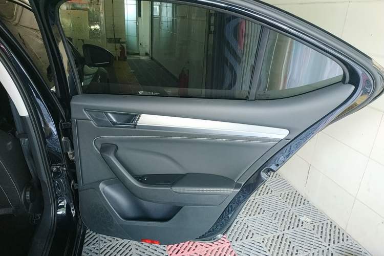 Used Skoda Superb 2024 TSI280 DSG Luxury Edition Right Rear Door Interior