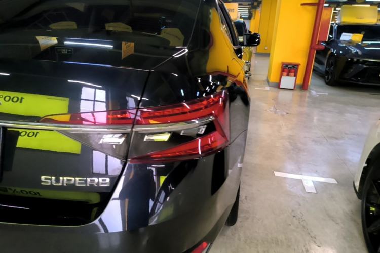 Used Skoda Superb 2024 TSI280 DSG Luxury Edition Right Rear Taillight