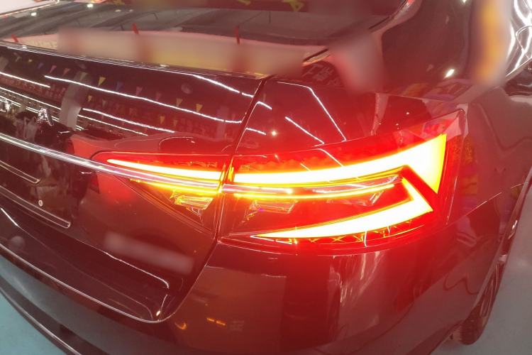 Used Skoda Superb 2024 TSI280 DSG Luxury Edition Right Rear Taillight