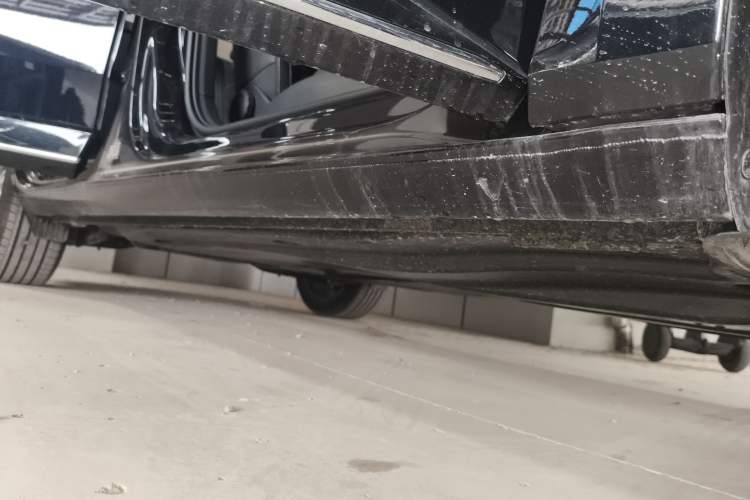 Used Skoda Superb 2024 TSI280 DSG Luxury Edition Right Side Sill