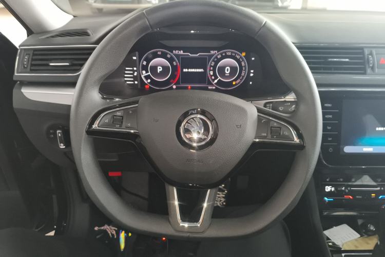 Used Skoda Superb 2024 TSI280 DSG Luxury Edition Steering Wheel