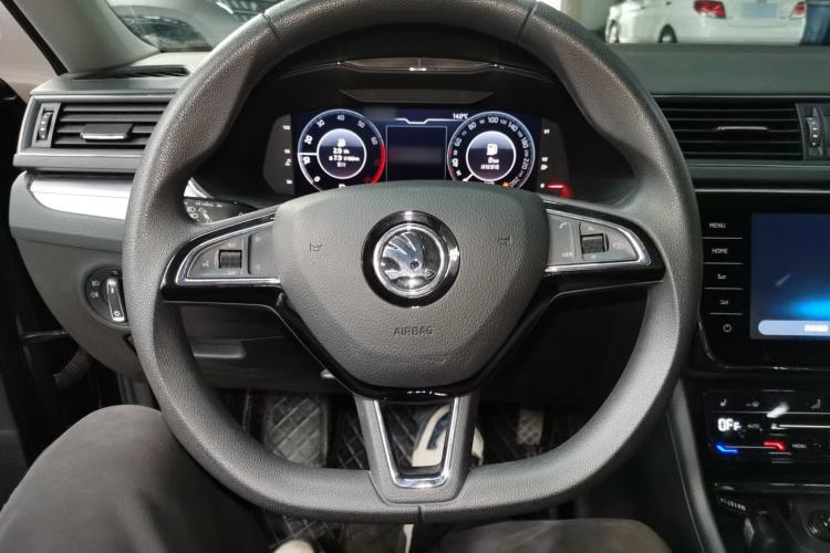 Used Skoda Superb 2024 TSI280 DSG Luxury Edition Steering Wheel