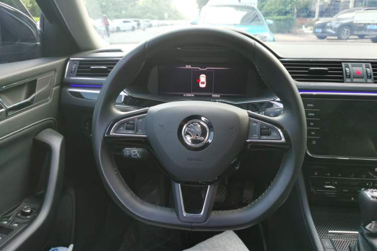 Used Skoda Superb 2024 TSI330 DSG Luxury Edition Steering Wheel