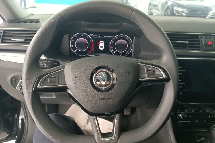 Used Skoda Superb 2024 TSI280 DSG Luxury Edition Steering Wheel
