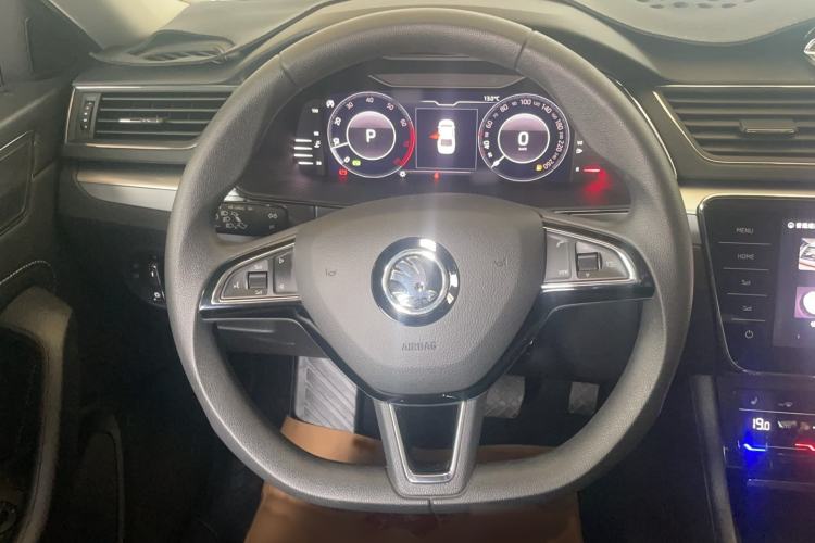 Used Skoda Superb 2024 TSI280 DSG Luxury Edition Steering Wheel