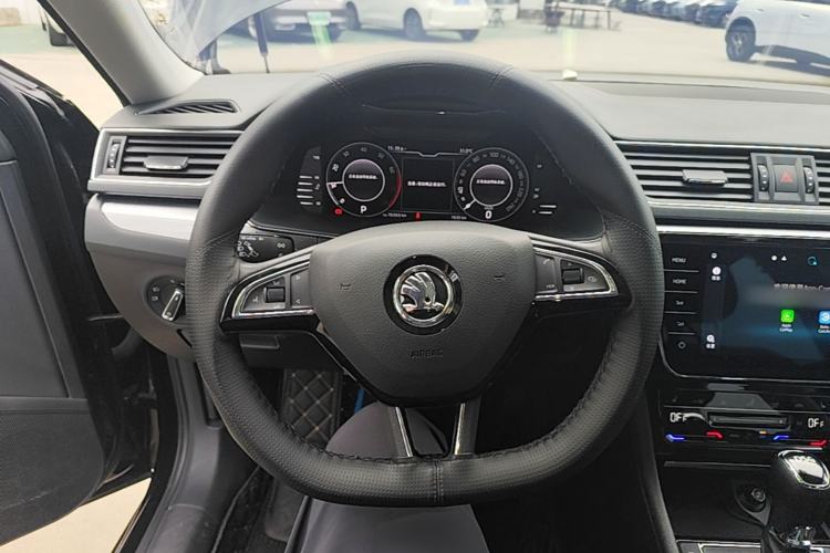 Used Skoda Superb 2024 TSI280 DSG Luxury Edition Steering Wheel