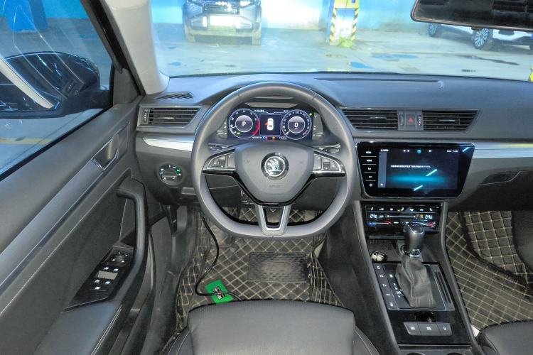 Used Skoda Superb 2024 TSI280 DSG Luxury Edition Steering Wheel