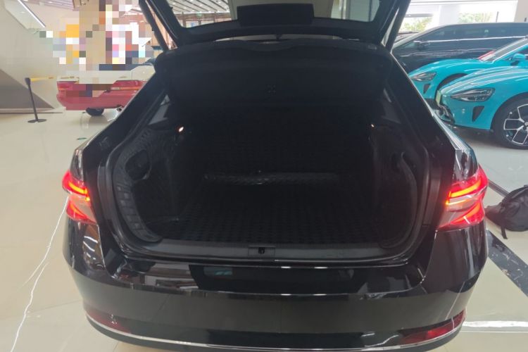 Used Skoda Superb 2024 TSI280 DSG Luxury Edition Trunk