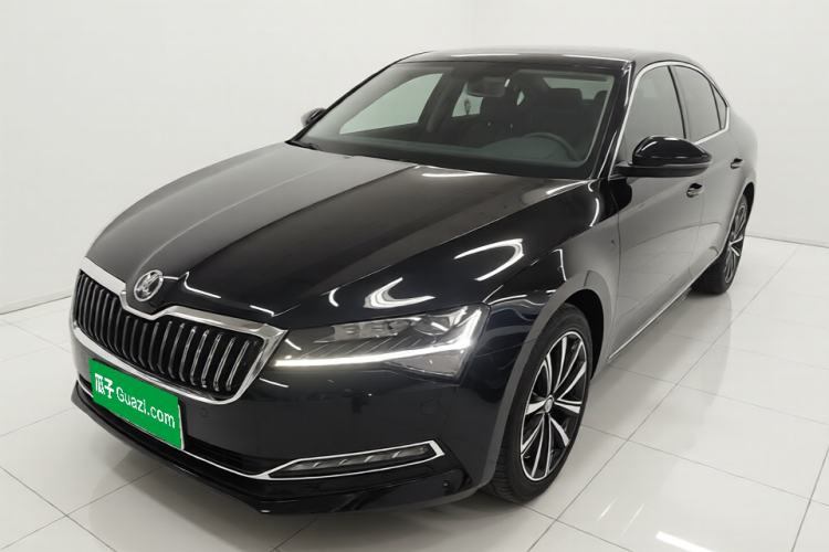 Skoda Superb 2024 TSI280 DSG Luxury Edition