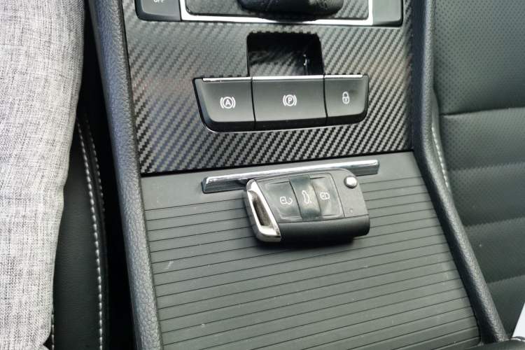 Used Skoda Superb 2024 TSI330 DSG Luxury Edition Vehicle Key