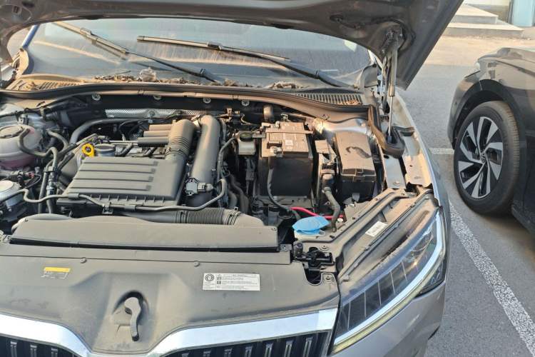 Used Skoda Superb 2024 TSI280 DSG Luxury Edition Engine Bay Left