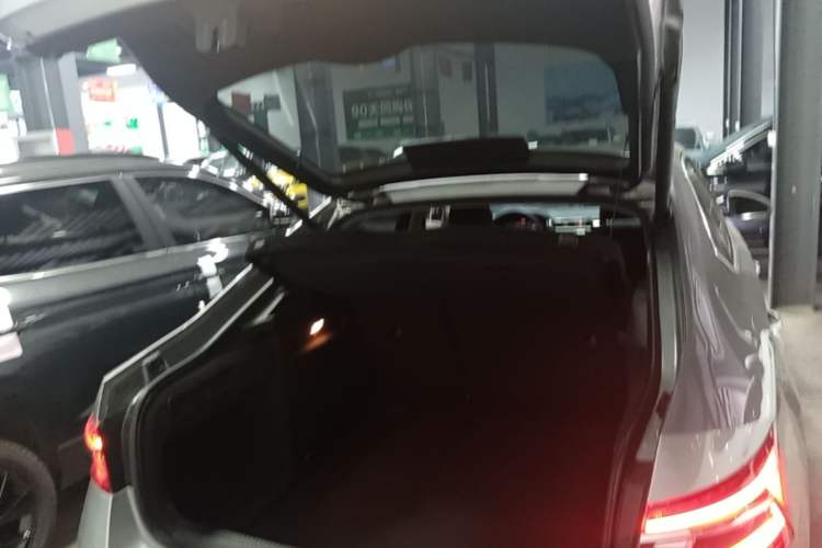 Used Skoda Superb 2024 TSI280 DSG Luxury Edition Trunk