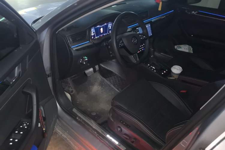 Used Skoda Superb 2024 TSI330 DSG Luxury Edition Driver Seat