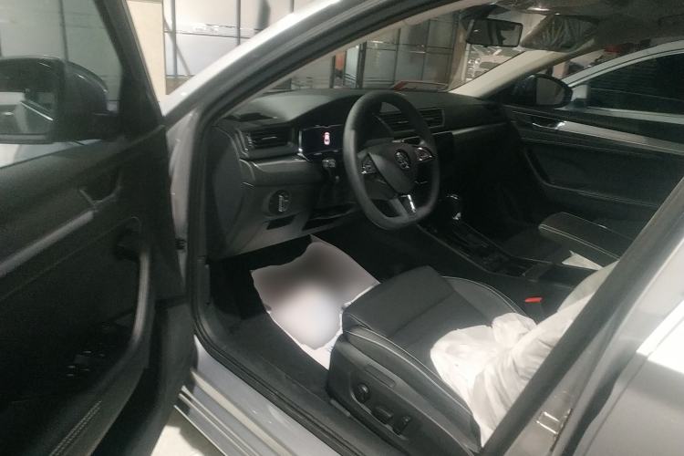 Used Skoda Superb 2024 TSI280 DSG Luxury Edition Driver Seat