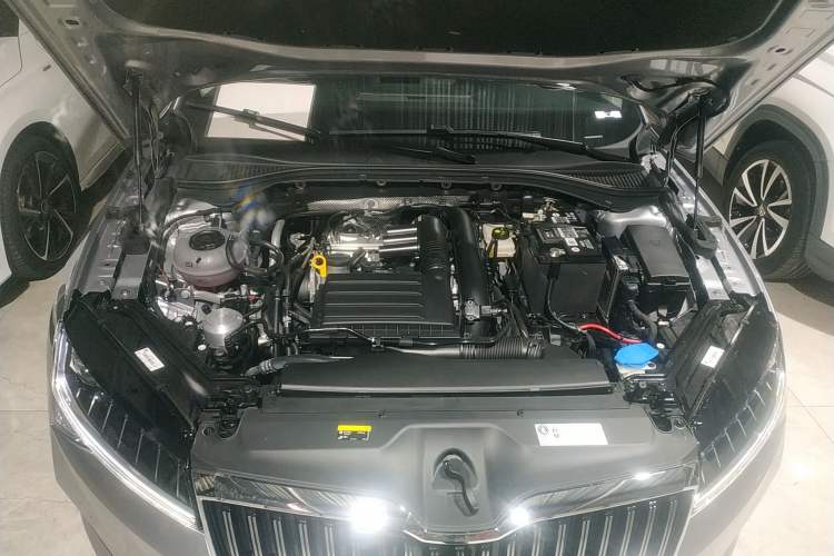 Used Skoda Superb 2024 TSI280 DSG Luxury Edition Engine Bay