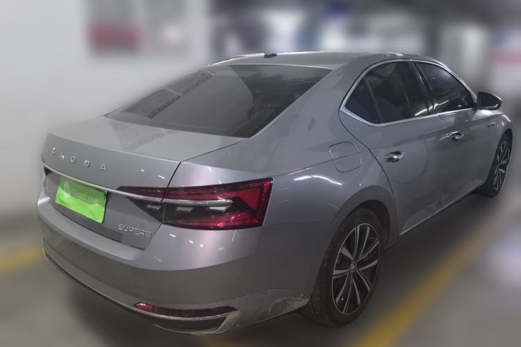 Used Skoda Superb 2024 TSI330 DSG Luxury Edition Rear Right 45 Deg