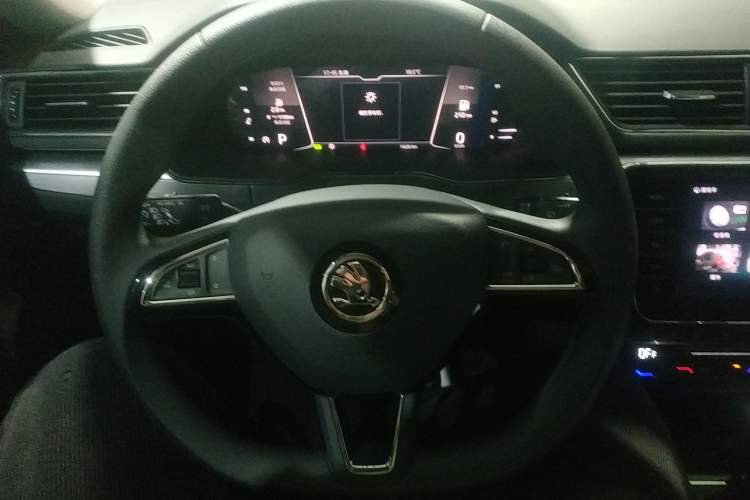 Used Skoda Superb 2024 TSI280 DSG Luxury Edition Steering Wheel