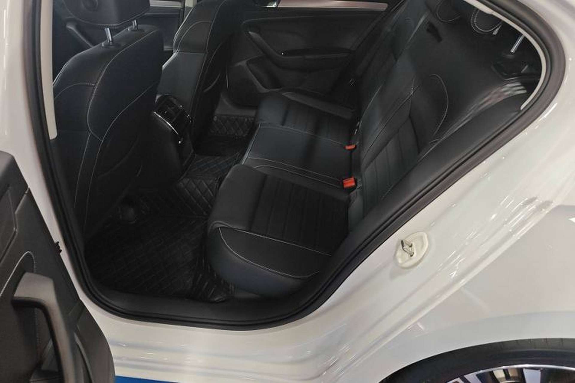 Used Skoda Superb 2024 TSI280 DSG Luxury Edition Left Rear Seat