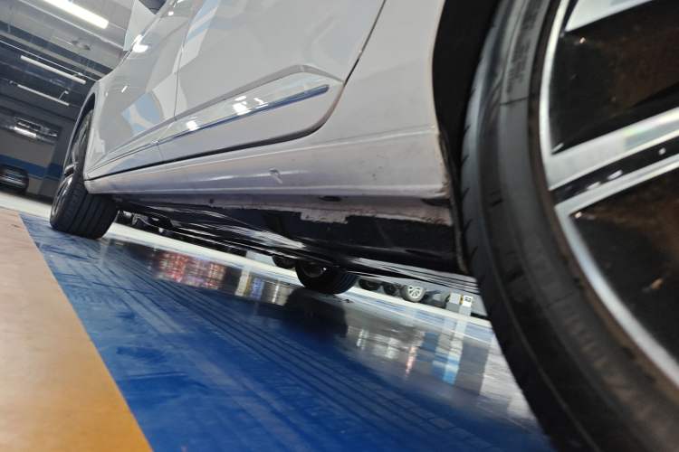 Used Skoda Superb 2024 TSI280 DSG Luxury Edition Left Side Sill