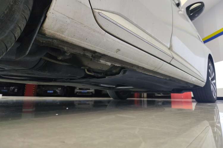 Used Skoda Superb 2024 TSI280 DSG Luxury Edition Right Side Sill