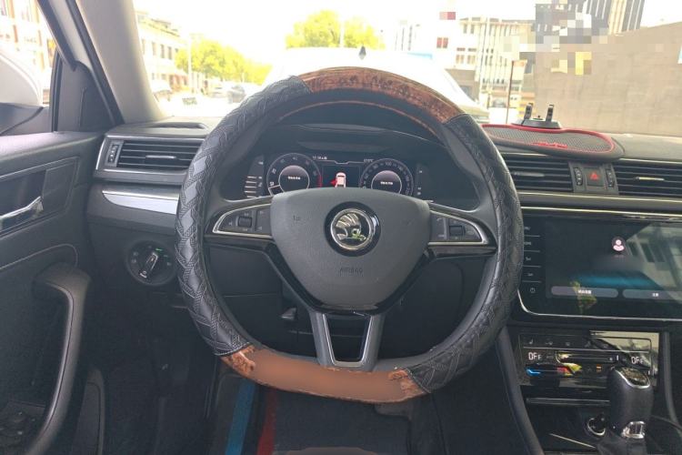Used Skoda Superb 2024 TSI280 DSG Luxury Edition Steering Wheel