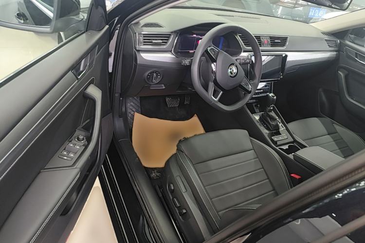 Used Skoda Superb 2025 TSI280 DSG Luxury Edition Driver Seat
