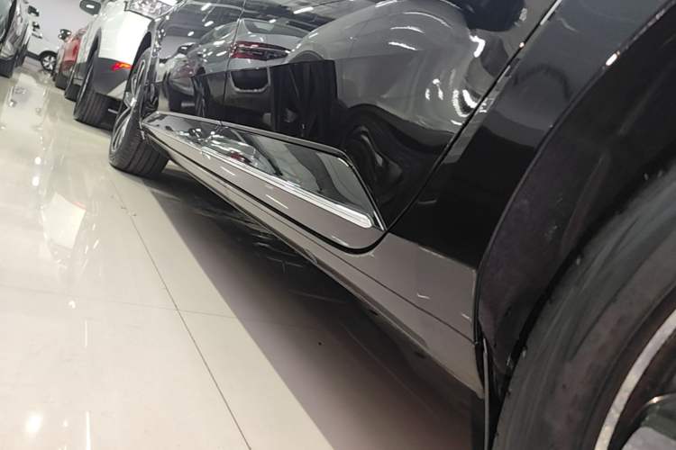 Used Skoda Superb 2025 TSI280 DSG Luxury Edition Left Side Sill