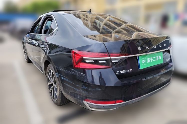 Used Skoda Superb 2025 TSI280 DSG Luxury Edition Rear Left 45 Deg