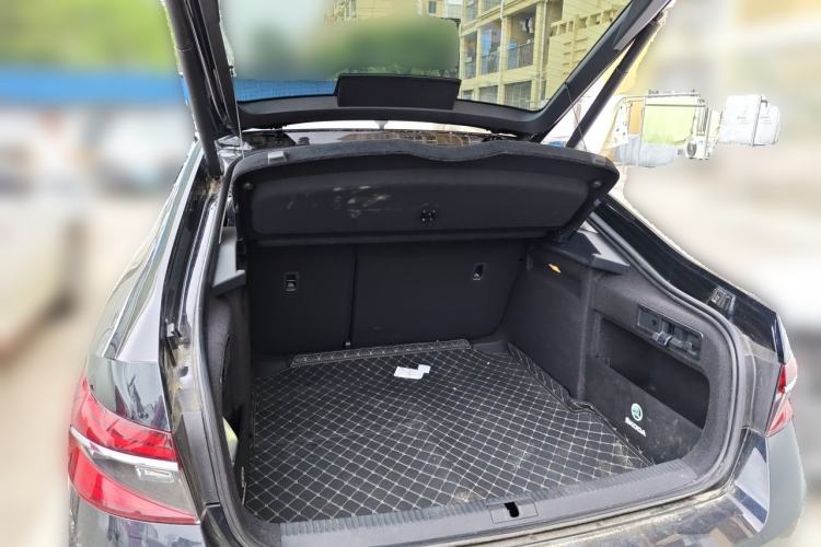 Used Skoda Superb 2025 TSI280 DSG Luxury Edition Trunk