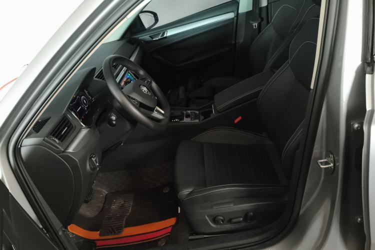 Used Skoda Superb 2025 TSI280 DSG Luxury Edition Left Front Seat