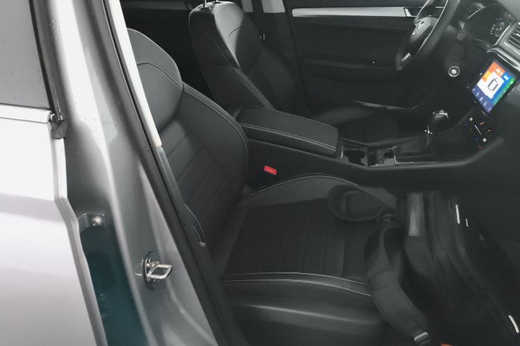 Used Skoda Superb 2025 TSI280 DSG Luxury Edition Right Front Seat