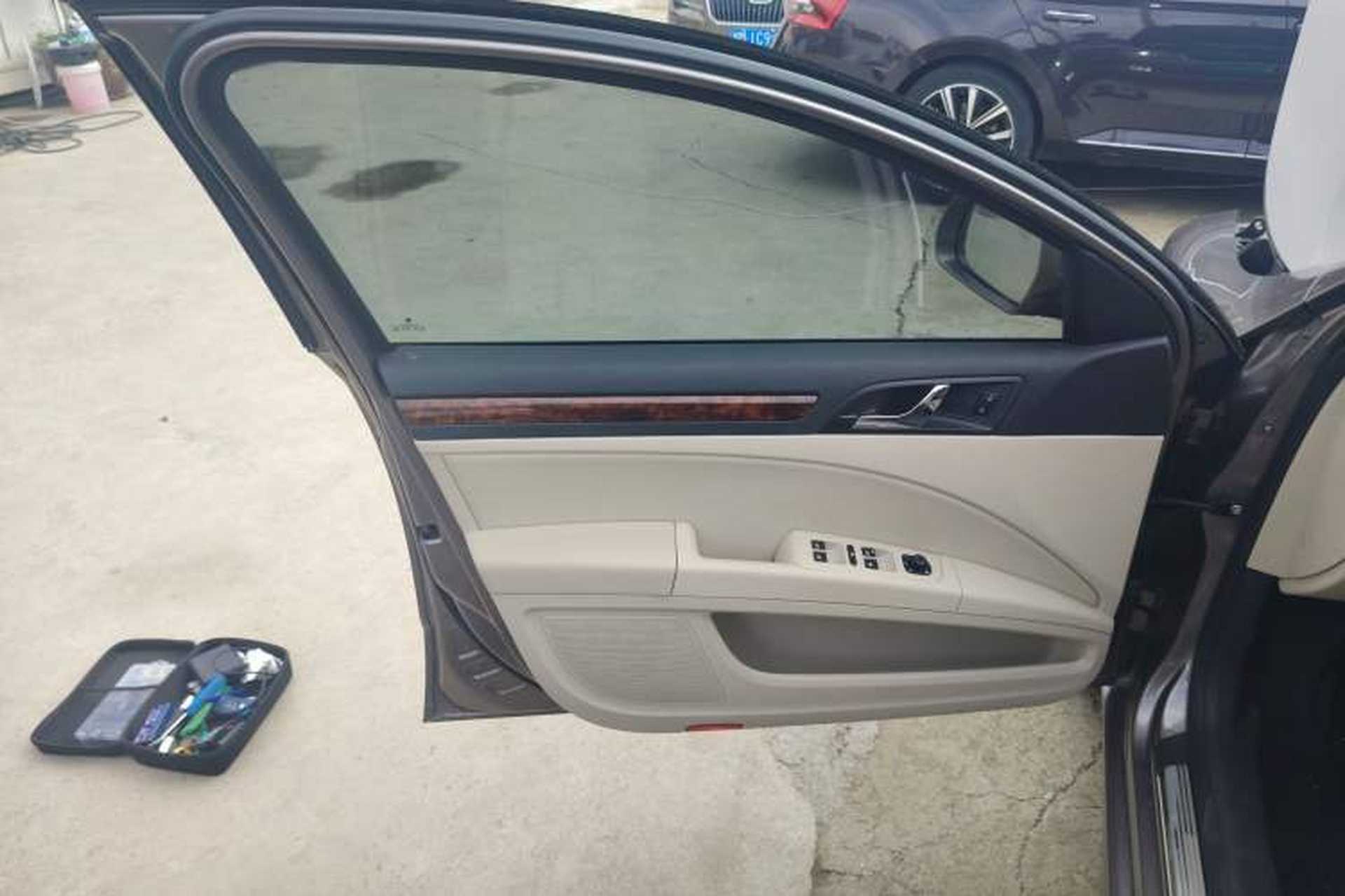 Used Skoda Superb Combi 2014 2.0 TSI Prestige Edition Left Front Door Interior