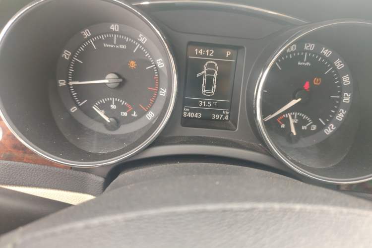 Used Skoda Superb Combi 2014 2.0 TSI Prestige Edition Odometer Close Up