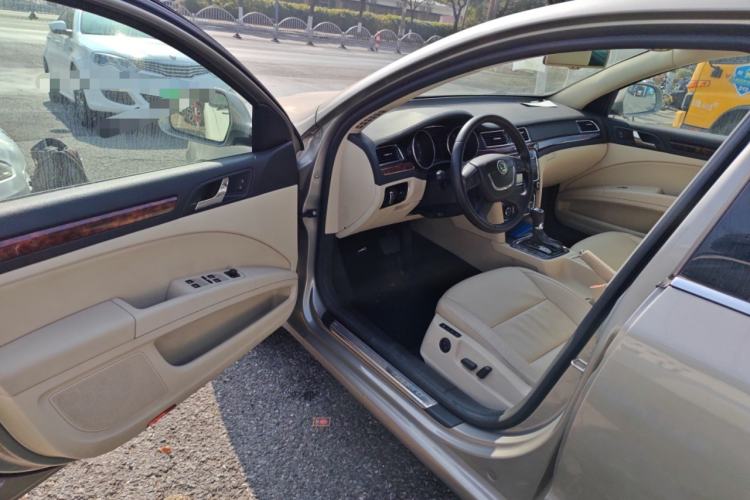 Used Skoda Superb Combi 2014 2.0 TSI Prestige Edition Driver Seat