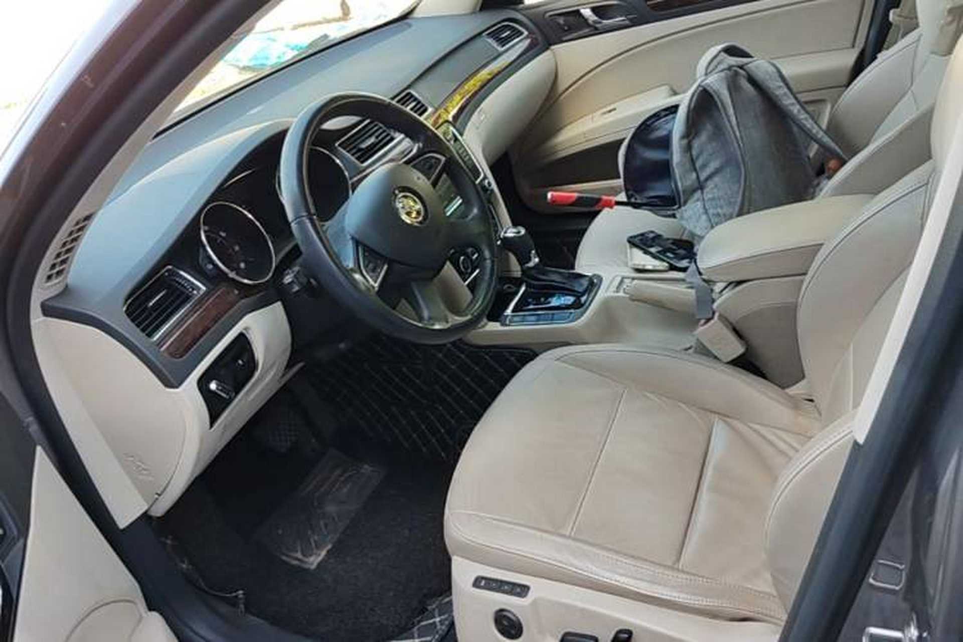 Used Skoda Superb Combi 2014 2.0 TSI Prestige Edition Left Front Seat