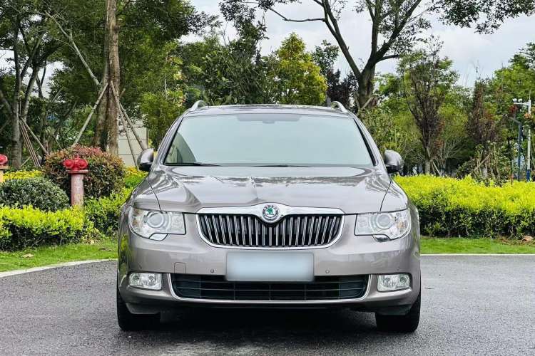 Used Skoda Superb Combi 2014 2.0 TSI Prestige Edition Exterior 1