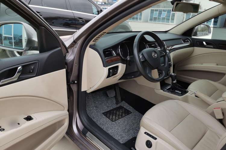 Used Skoda Superb Combi 2014 2.0 TSI Prestige Edition Interior 3